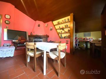 Villetta Trifamiliare Scandiano [Cod. rif V156VRG]