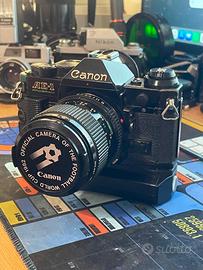 Canon AE-1 Program Black + FD 50mm MACRO + Winder