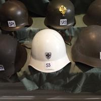 elmetti Spagna/Svezia/Svizzera