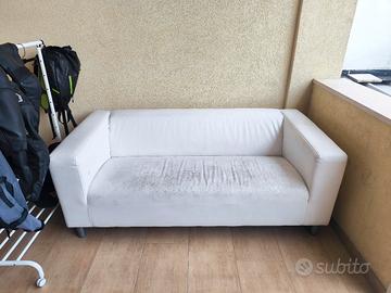 2 divani tre posti ikea bianchi 