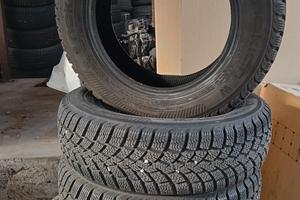 gomme auto neve  155/70 R13 