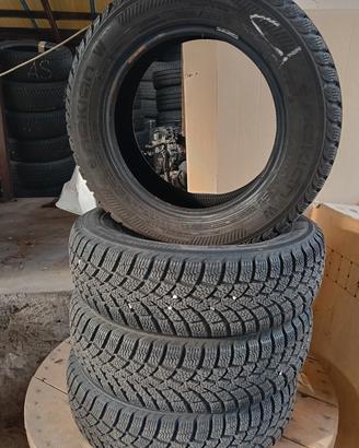 gomme auto neve  155/70 R13 