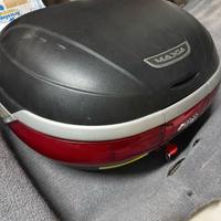 Bauletto Givi Maxia attacco Monokey