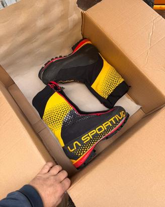 Scarponi La Sportiva Nepal G2 41