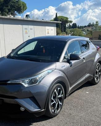 Toyota Chr 1.8