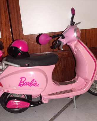 Vespa Barbie