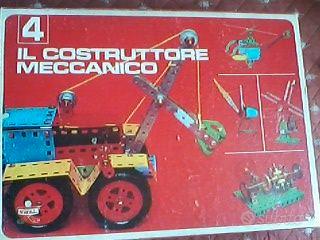 Giochi vintage costruzioni e tavolo dagli anni '50