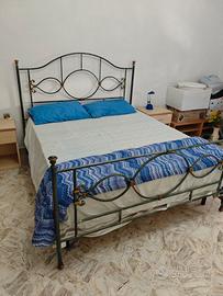 Letto in ferro battuto e materasso Omniaflex 