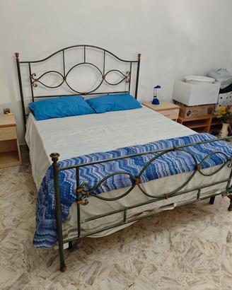 Letto in ferro battuto e materasso Omniaflex 