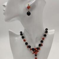 Set Collana e Orecchini con Corallo, Agata nera