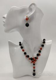 Set Collana e Orecchini con Corallo, Agata nera
