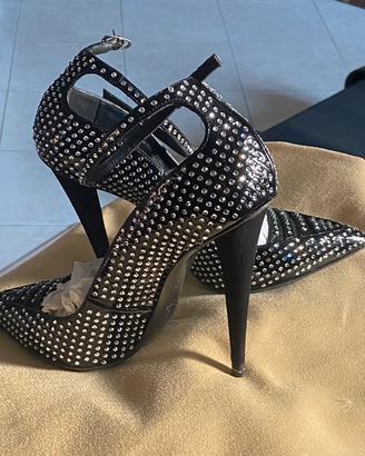 Scarpe con tacco
