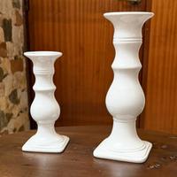 Coppia di candelabri moderni