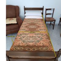 Camera da letto singola vintage