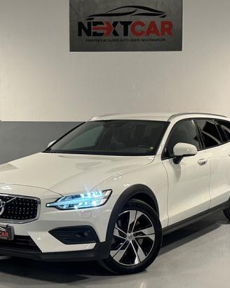 Volvo V60 Cross Country D4 AWD Automatico !
