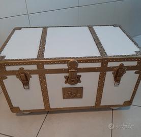 BAULE VINTAGE RESTAURATO CON DOPPIO FONDO SEGRETO