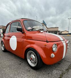 Fiat 500 R 1975 completamente restaurata
