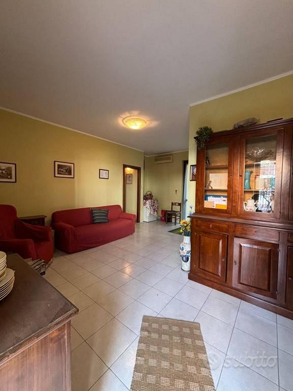 Appartamento di 65 m² con 2 locali e box auto a Mo - Vista 3