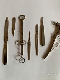 Strumenti chirurgici antichi