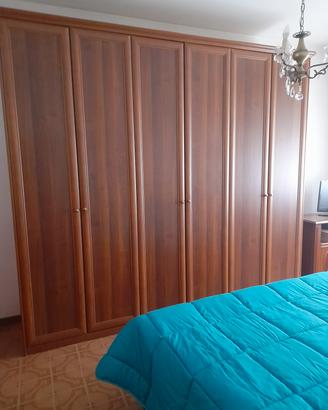 CAMERA DA LETTO IN NOCE 