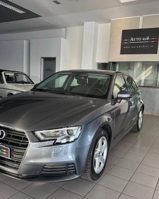 Audi A3 Sportback 30 1.6 tdi Business 116cv s-tron