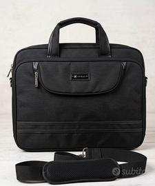 Borsa 24 ore porta anche notebook