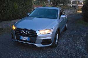 Audi Q3 2.0 TDI 120 CV