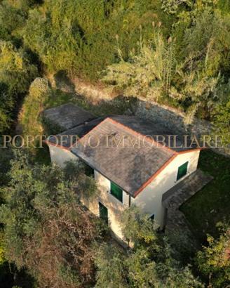 Villa di 158 m² con più di 5 locali a Zoagli