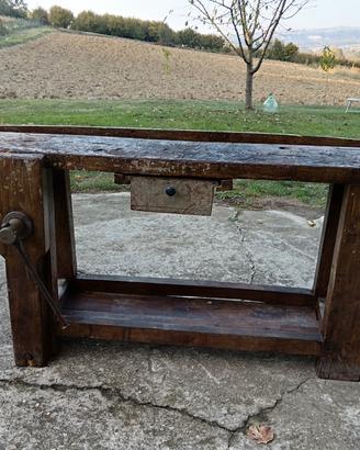 vecchio banco da lavoro