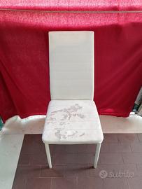 Sedia in pelle bianca