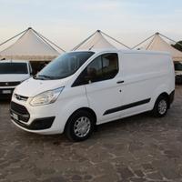 Ford TRANSIT CUSTOM 2.0 TDCI ATTREZZATO