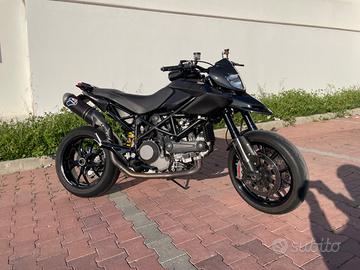 Ducati Hypermotard 1100 evo