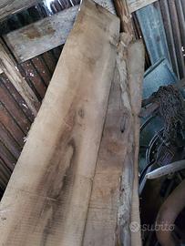 Tavole grezze di noce , ciliegio, rovere