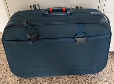 Valigia da viaggio blu