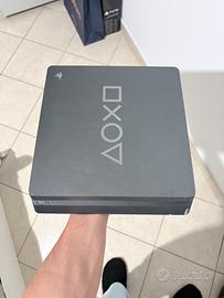 Playstation 4 limited edition 1Tb+2 controller