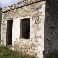 Terreno con uliveto e casetta a 10 min dal mare
