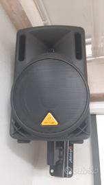 Casse amplificate Behringer Eurolive B210D