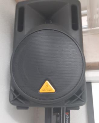 Casse amplificate Behringer Eurolive B210D
