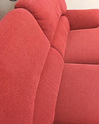 divano 2 posti come nuovo € 150