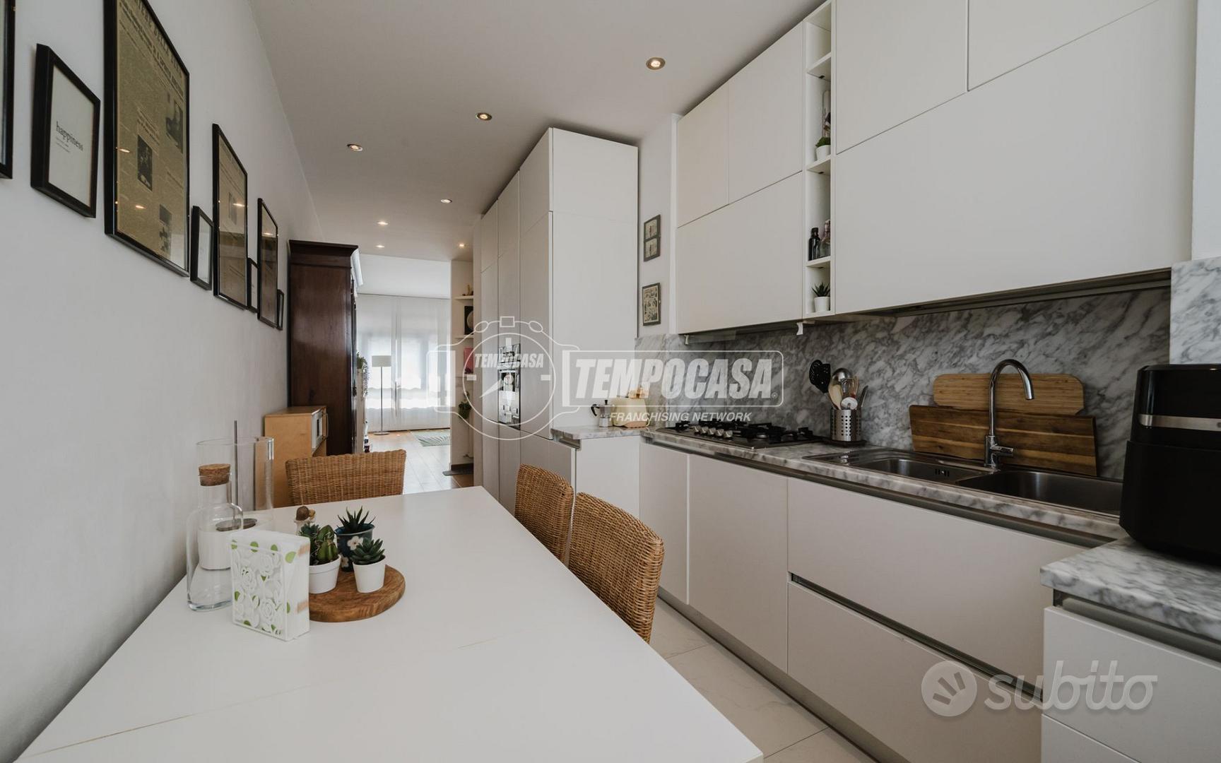 Apartment in Trezzano sul Naviglio, Cascina Nuova Inferiore, Isola Rosa - Altro
