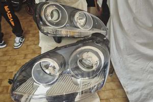 Fari  originali golf 5 gti