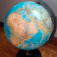 Mappamondo luminoso vintage 