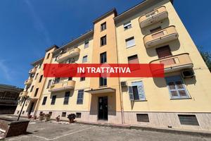3 LOCALI A NAPOLI