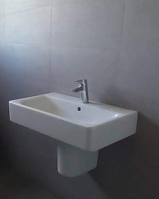 Lavandino in ceramica Ideal Standard