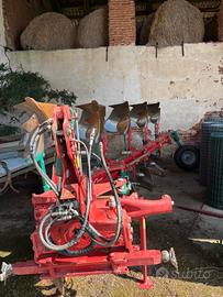 ARATRO USATO MARCA KVERNELAND MODELLO LS 100 / TES