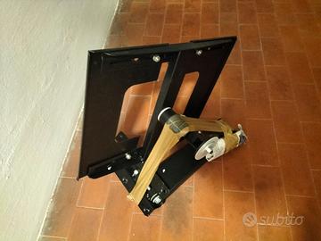 staffa porta tv catodica 