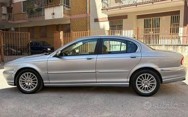 *JAGUAR X-TYPE 2.2 D EXECUTIVE - 2007 -