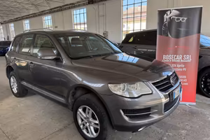Volkswagen Touareg 2.5 R5 TDI DPF tiptronic