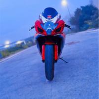Suzuki GSX-R 750 yoshimura