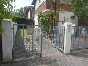 2 LOCALI A COMACCHIO